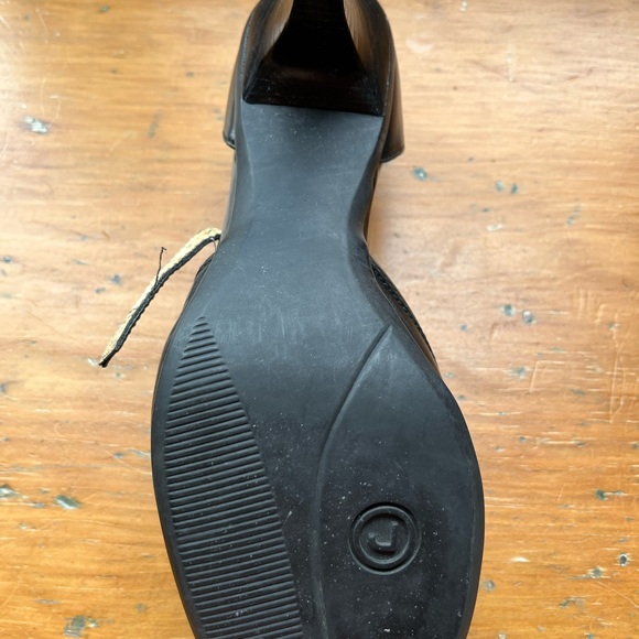 Classic rock port high heel shoes - Picture 4 of 4